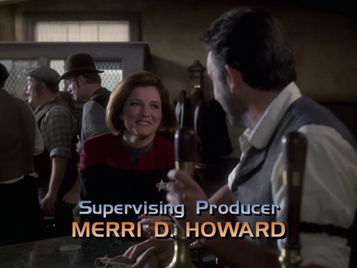 extant_StarTrek_VOY_6x11-FairHaven_00459.jpg