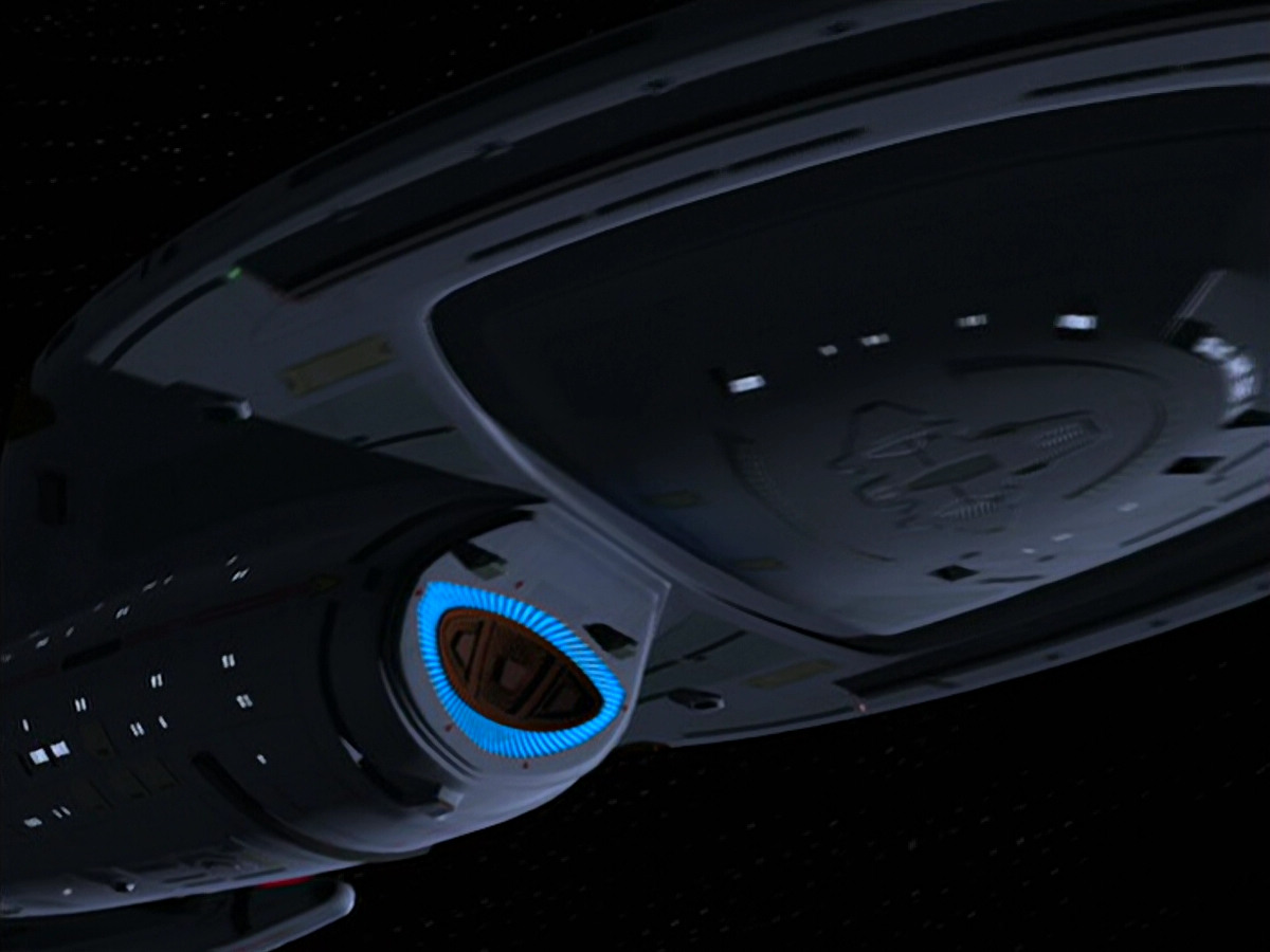extant_StarTrek_VOY_6x11-FairHaven_00601.jpg