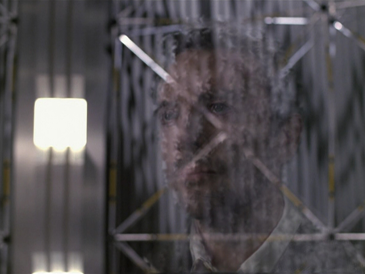 extant_StarTrek_VOY_6x11-FairHaven_01502.jpg