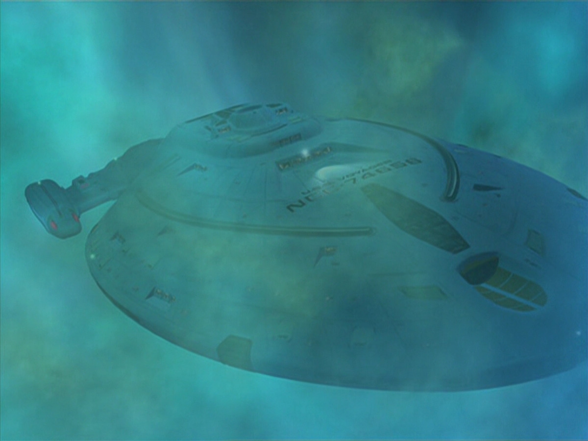 extant_StarTrek_VOY_6x11-FairHaven_03086.jpg