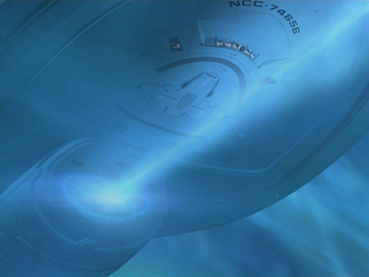 extant_StarTrek_VOY_6x11-FairHaven_03199.jpg