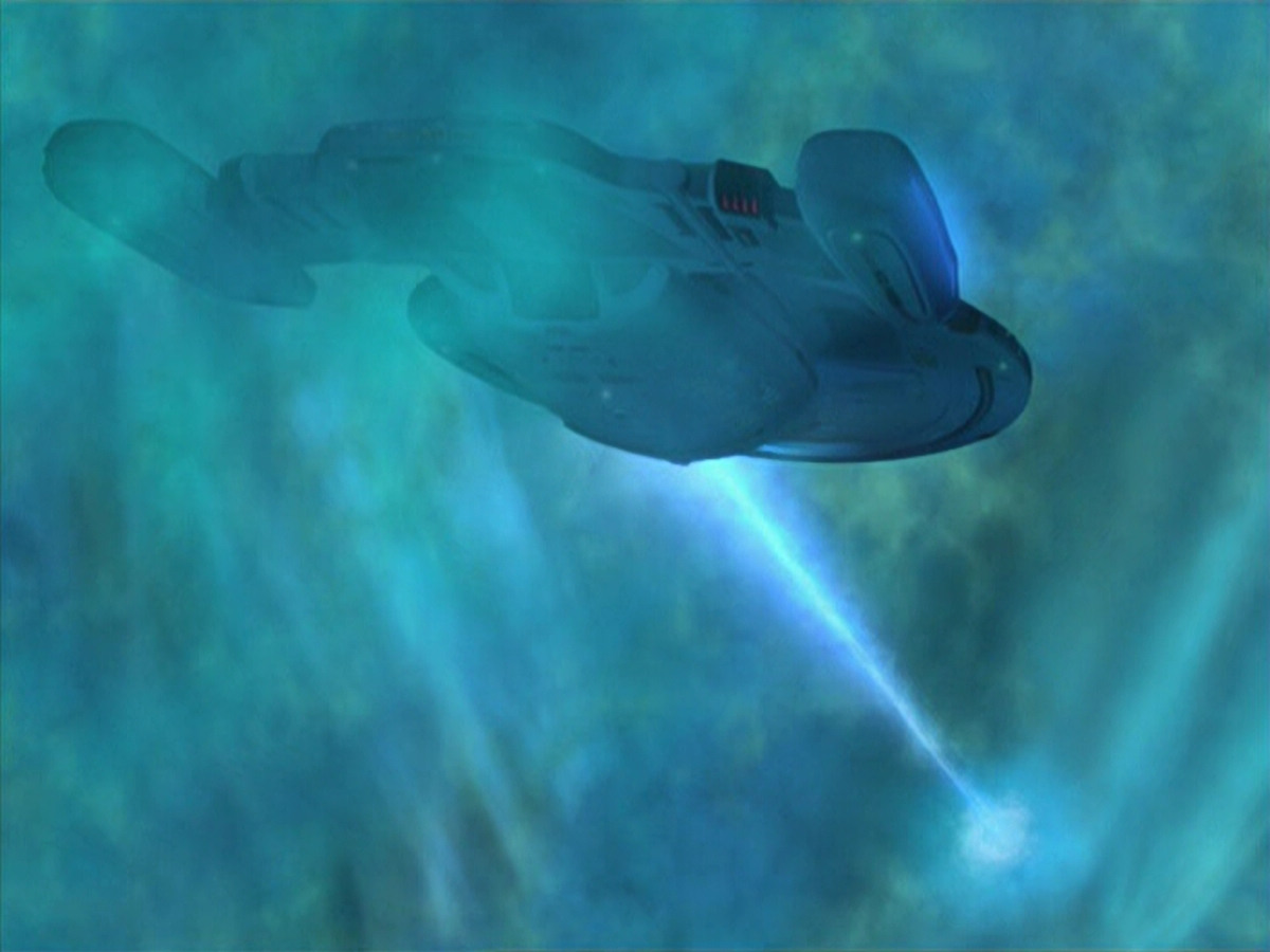 extant_StarTrek_VOY_6x11-FairHaven_03200.jpg