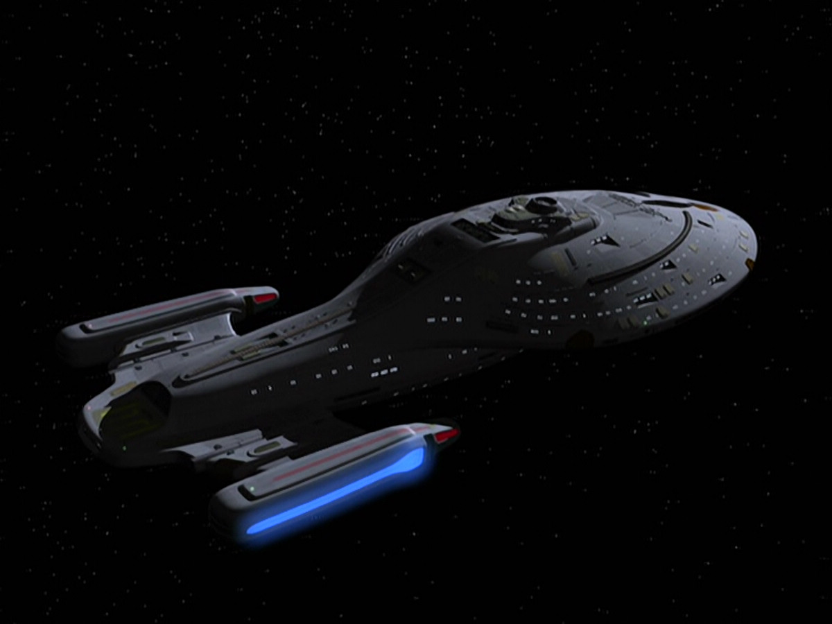 extant_StarTrek_VOY_6x11-FairHaven_03257.jpg