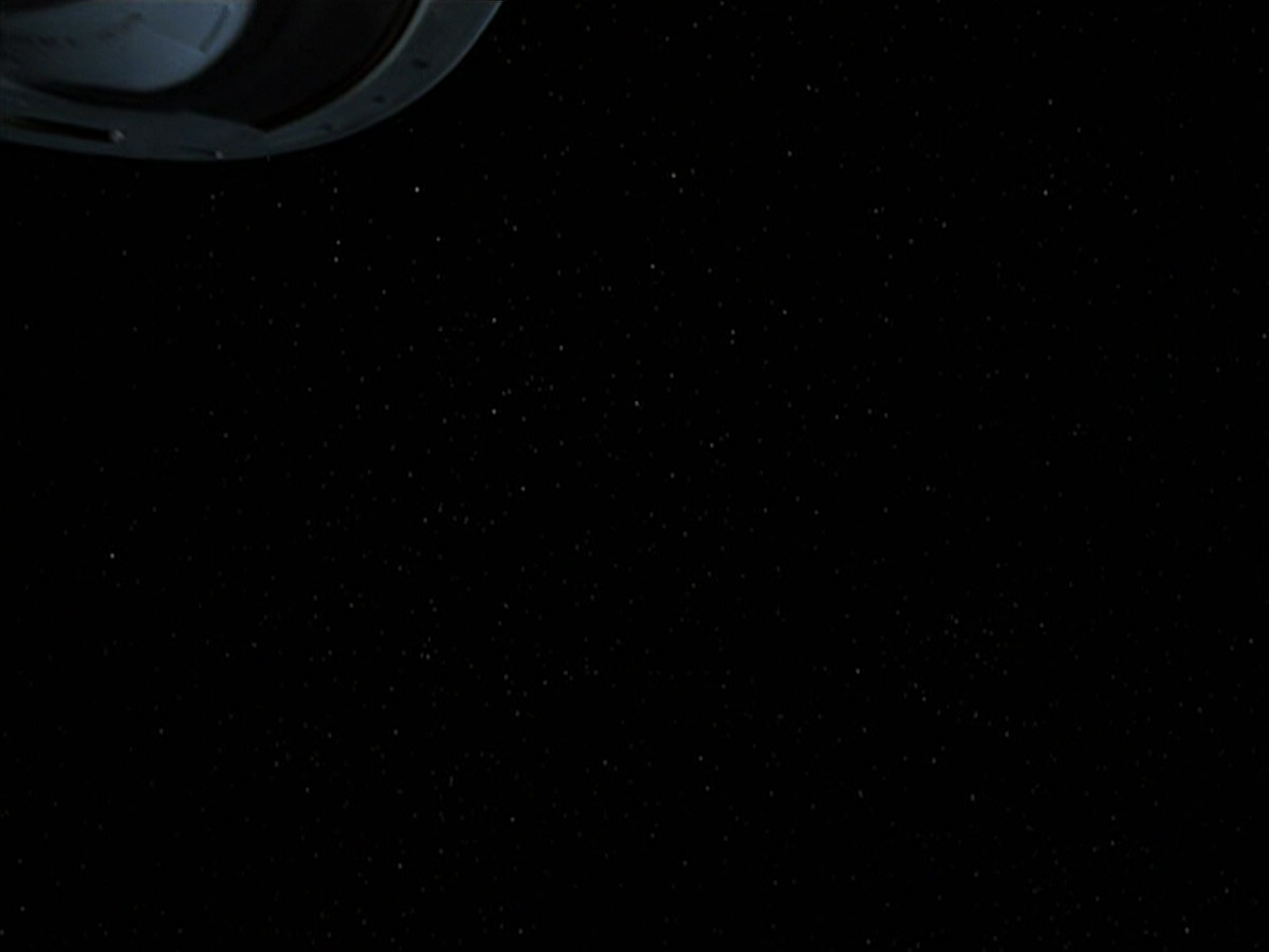 extant_StarTrek_VOY_6x11-FairHaven_03641.jpg
