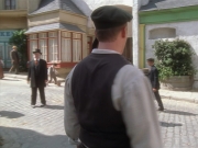 extant_StarTrek_VOY_6x11-FairHaven_00054.jpg
