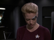 extant_StarTrek_VOY_6x11-FairHaven_00621.jpg