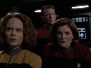 extant_StarTrek_VOY_6x11-FairHaven_00647.jpg