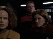 extant_StarTrek_VOY_6x11-FairHaven_00650.jpg