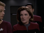 extant_StarTrek_VOY_6x11-FairHaven_00658.jpg