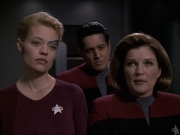 extant_StarTrek_VOY_6x11-FairHaven_00663.jpg