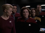extant_StarTrek_VOY_6x11-FairHaven_00675.jpg