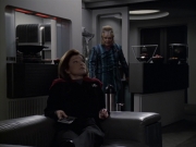 extant_StarTrek_VOY_6x11-FairHaven_00687.jpg