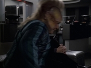 extant_StarTrek_VOY_6x11-FairHaven_00704.jpg