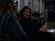 extant_StarTrek_VOY_6x11-FairHaven_00719.jpg