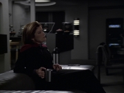 extant_StarTrek_VOY_6x11-FairHaven_00775.jpg