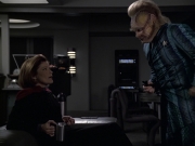 extant_StarTrek_VOY_6x11-FairHaven_00777.jpg