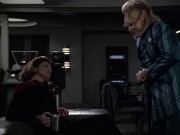 extant_StarTrek_VOY_6x11-FairHaven_00780.jpg
