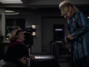 extant_StarTrek_VOY_6x11-FairHaven_00791.jpg