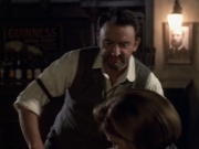 extant_StarTrek_VOY_6x11-FairHaven_00868.jpg