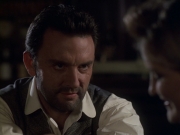 extant_StarTrek_VOY_6x11-FairHaven_00881.jpg