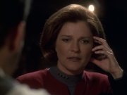 extant_StarTrek_VOY_6x11-FairHaven_00895.jpg