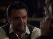 extant_StarTrek_VOY_6x11-FairHaven_00912.jpg