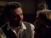 extant_StarTrek_VOY_6x11-FairHaven_01081.jpg