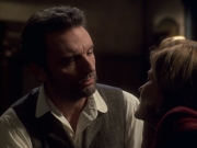 extant_StarTrek_VOY_6x11-FairHaven_01098.jpg