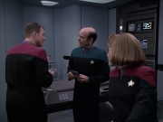 Filename=extant_StarTrek_VOY_6x11-FairHaven_01221.jpg
Filesize=154KiB
Dimensions=1200x900
Date added=Dec 28, 2019 extant_StarTrek_VOY_6x11-FairHaven_01221.jpg