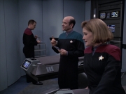Filename=extant_StarTrek_VOY_6x11-FairHaven_01229.jpg
Filesize=161KiB
Dimensions=1200x900
Date added=Dec 28, 2019 extant_StarTrek_VOY_6x11-FairHaven_01229.jpg