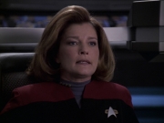 extant_StarTrek_VOY_6x11-FairHaven_01314.jpg