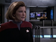extant_StarTrek_VOY_6x11-FairHaven_01328.jpg