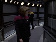 extant_StarTrek_VOY_6x11-FairHaven_01352.jpg