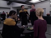 Filename=extant_StarTrek_VOY_6x11-FairHaven_01593.jpg
Filesize=159KiB
Dimensions=1200x900
Date added=Dec 28, 2019 extant_StarTrek_VOY_6x11-FairHaven_01593.jpg