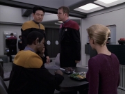 Filename=extant_StarTrek_VOY_6x11-FairHaven_01599.jpg
Filesize=170KiB
Dimensions=1200x900
Date added=Dec 28, 2019 extant_StarTrek_VOY_6x11-FairHaven_01599.jpg