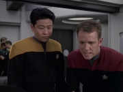 extant_StarTrek_VOY_6x11-FairHaven_01619.jpg