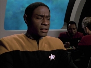 extant_StarTrek_VOY_6x11-FairHaven_01641.jpg