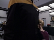 extant_StarTrek_VOY_6x11-FairHaven_01682.jpg
