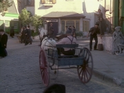 extant_StarTrek_VOY_6x11-FairHaven_01697.jpg