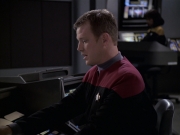 Filename=extant_StarTrek_VOY_6x11-FairHaven_02045.jpg
Filesize=144KiB
Dimensions=1200x900
Date added=Dec 28, 2019 extant_StarTrek_VOY_6x11-FairHaven_02045.jpg