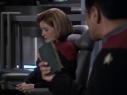 Filename=extant_StarTrek_VOY_6x11-FairHaven_02060.jpg
Filesize=154KiB
Dimensions=1200x900
Date added=Dec 28, 2019 extant_StarTrek_VOY_6x11-FairHaven_02060.jpg
