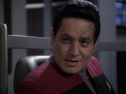 extant_StarTrek_VOY_6x11-FairHaven_02079.jpg