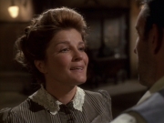 Filename=extant_StarTrek_VOY_6x11-FairHaven_02251.jpg
Filesize=167KiB
Dimensions=1200x900
Date added=Dec 28, 2019 extant_StarTrek_VOY_6x11-FairHaven_02251.jpg