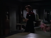 Filename=extant_StarTrek_VOY_6x11-FairHaven_02331.jpg
Filesize=107KiB
Dimensions=1200x900
Date added=Dec 28, 2019 extant_StarTrek_VOY_6x11-FairHaven_02331.jpg