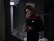 Filename=extant_StarTrek_VOY_6x11-FairHaven_02336.jpg
Filesize=109KiB
Dimensions=1200x900
Date added=Dec 28, 2019 extant_StarTrek_VOY_6x11-FairHaven_02336.jpg