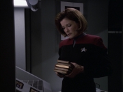 Filename=extant_StarTrek_VOY_6x11-FairHaven_02345.jpg
Filesize=119KiB
Dimensions=1200x900
Date added=Dec 28, 2019 extant_StarTrek_VOY_6x11-FairHaven_02345.jpg