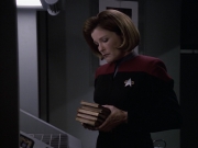 Filename=extant_StarTrek_VOY_6x11-FairHaven_02347.jpg
Filesize=115KiB
Dimensions=1200x900
Date added=Dec 28, 2019 extant_StarTrek_VOY_6x11-FairHaven_02347.jpg