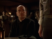 Filename=extant_StarTrek_VOY_6x11-FairHaven_02617.jpg
Filesize=163KiB
Dimensions=1200x900
Date added=Dec 28, 2019 extant_StarTrek_VOY_6x11-FairHaven_02617.jpg