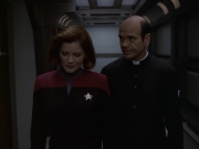 Filename=extant_StarTrek_VOY_6x11-FairHaven_02751.jpg
Filesize=114KiB
Dimensions=1200x900
Date added=Dec 28, 2019 extant_StarTrek_VOY_6x11-FairHaven_02751.jpg