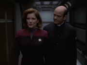 Filename=extant_StarTrek_VOY_6x11-FairHaven_02753.jpg
Filesize=120KiB
Dimensions=1200x900
Date added=Dec 28, 2019 extant_StarTrek_VOY_6x11-FairHaven_02753.jpg